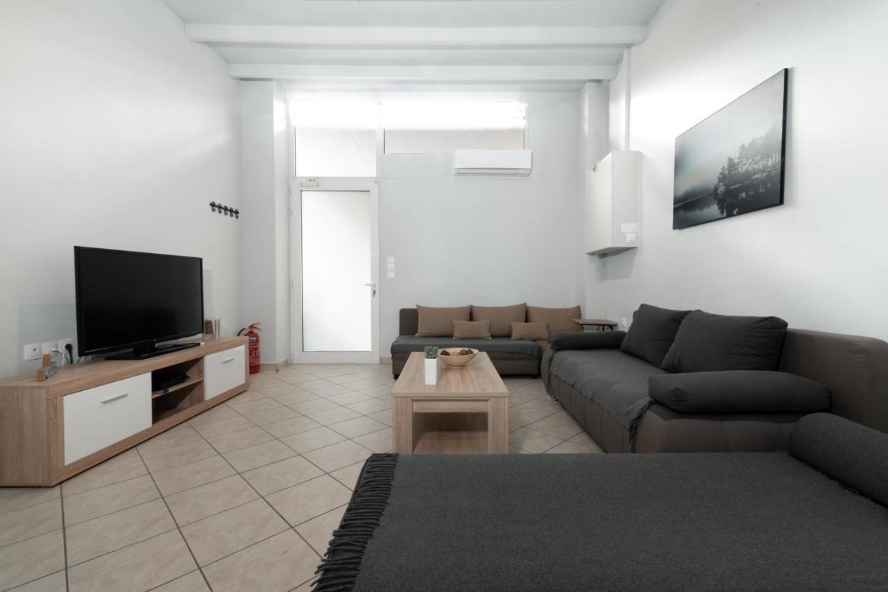 Spacious Apartment-600M From The Subway Athen Exterior foto